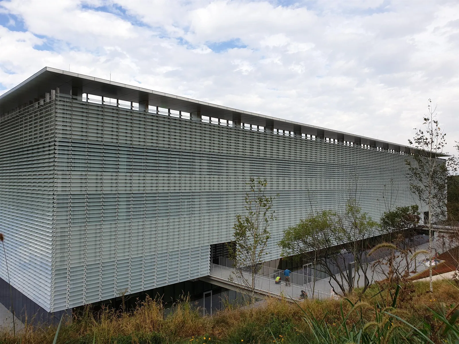 facade (3).webp